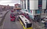 Otobüs durağa girdi: Yaralılar var!