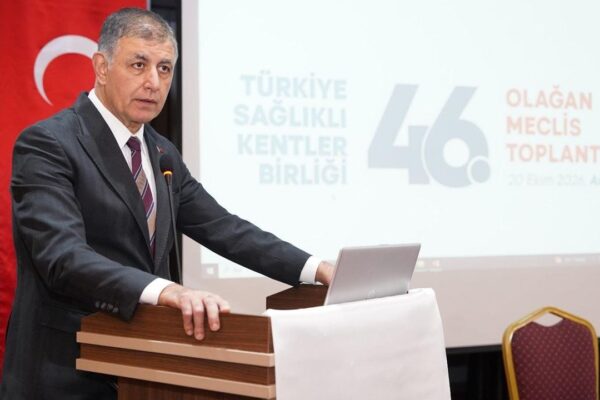 Başkan Tugay’dan afet uyarısı: Bilinçlenelim, önle...